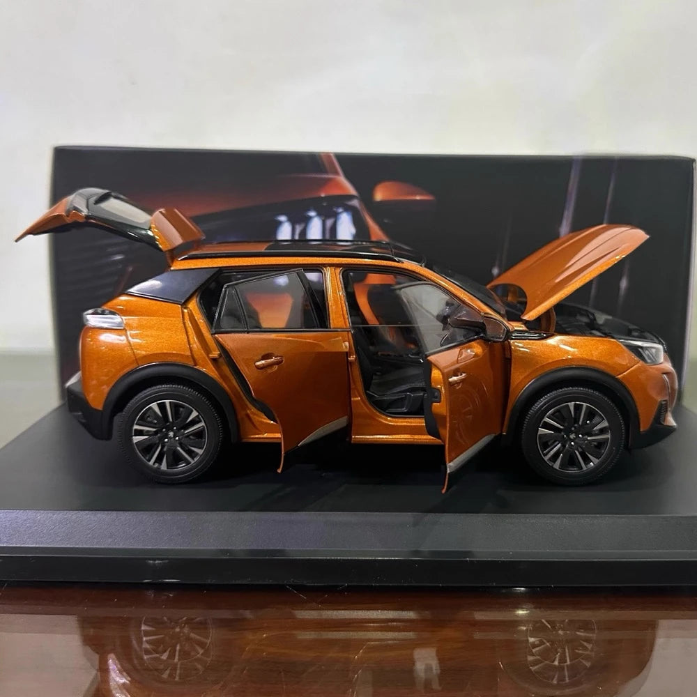 [OEM] 1:18 Peugeot 2020 2008 Orange Model Car Die-Cast
