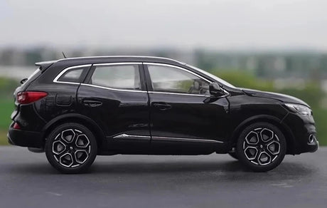 [OEM] 1:18 Renault 2015 Kadjar Black Model Car Die-Cast