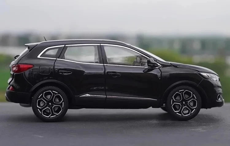 [OEM] 1:18 Renault 2015 Kadjar nero modellino di auto Die-Cast