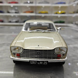 [OTTO] 1:18 Peugeot 1965 204 guld modellbil resin