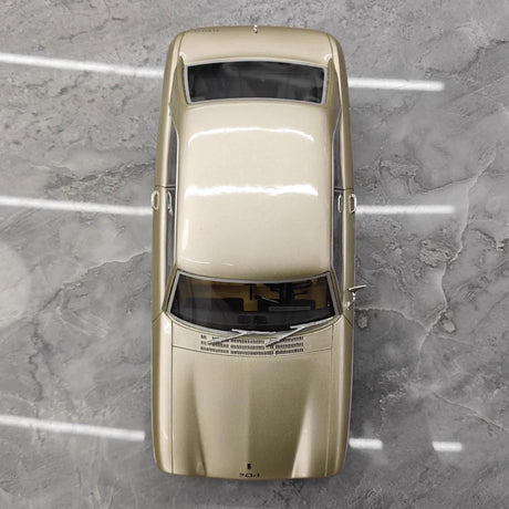 [OTTO] 1:18 Peugeot 1965 204 Gold Model Car Resin