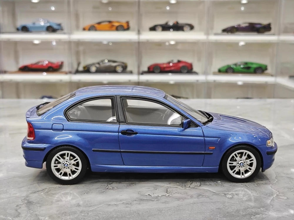 [OTTO] 1:18 BMW 2001 E46 318ti Compact Blue Model Car Resin