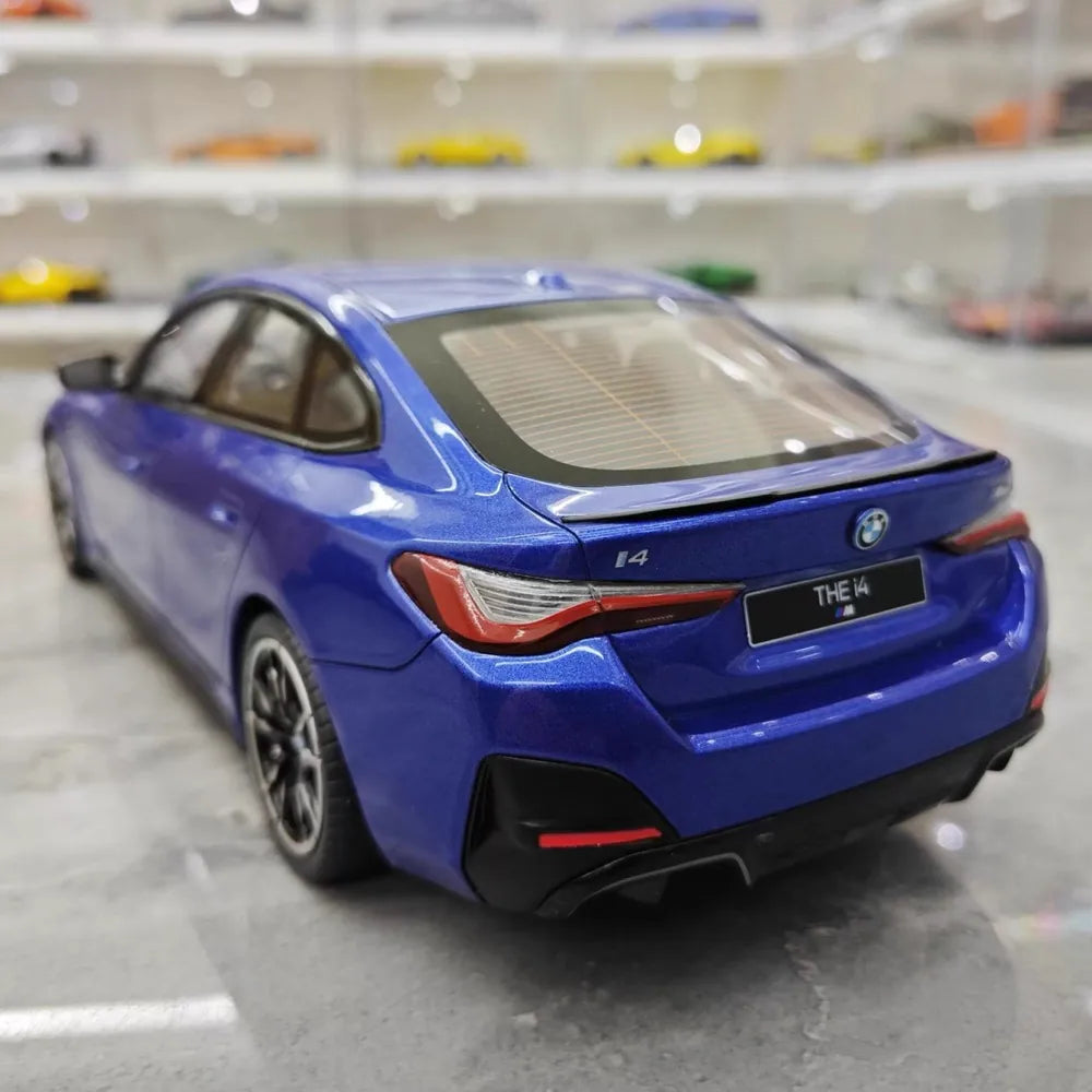 [OTTO] 1:18 BMW 2022 M50 i4 Blue Model Car Resin