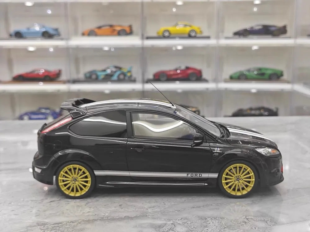 [OTTO] 1:18 Ford 2009 Focus MK2 RS Black Model Car Resin