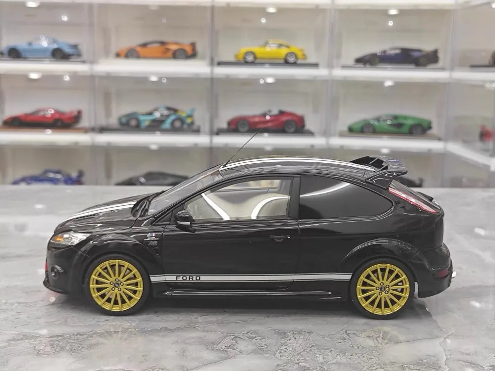 [OTTO] 1:18 Ford 2009 Focus MK2 RS ブラック モデルカー レジン