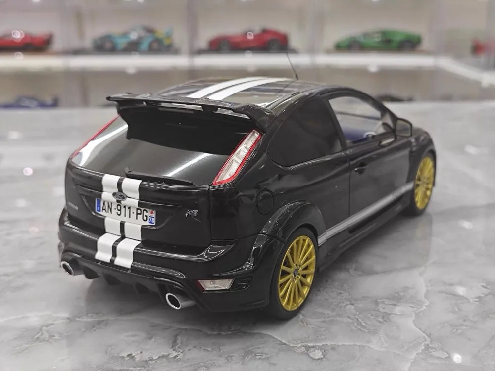 [OTTO] 1:18 Ford 2009 Focus MK2 RS ブラック モデルカー レジン