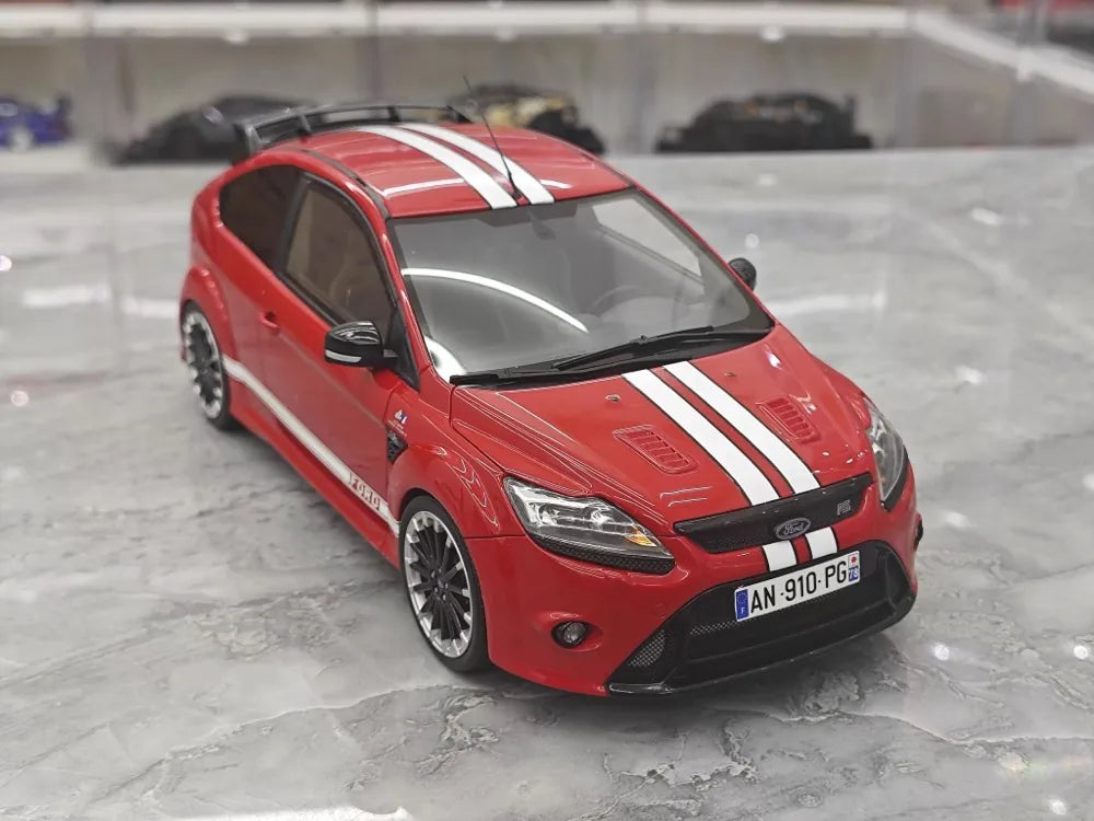 [OTTO] 1:18 Ford 2009 Focus MK2 RS Red Model Car Resin