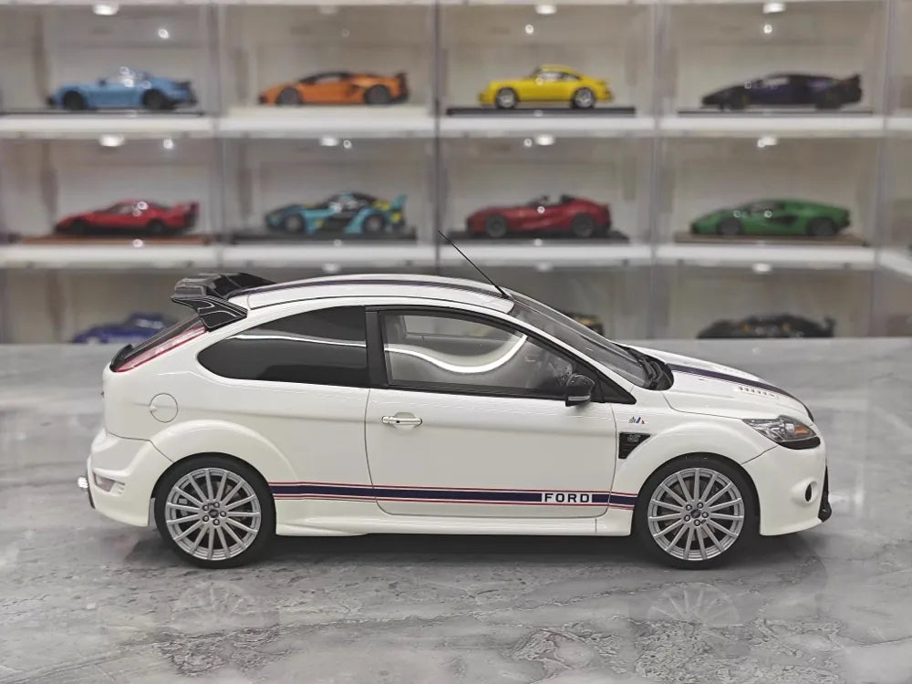 [OTTO] 1:18 Ford 2009 Focus MK2 RS White Model Car Resin