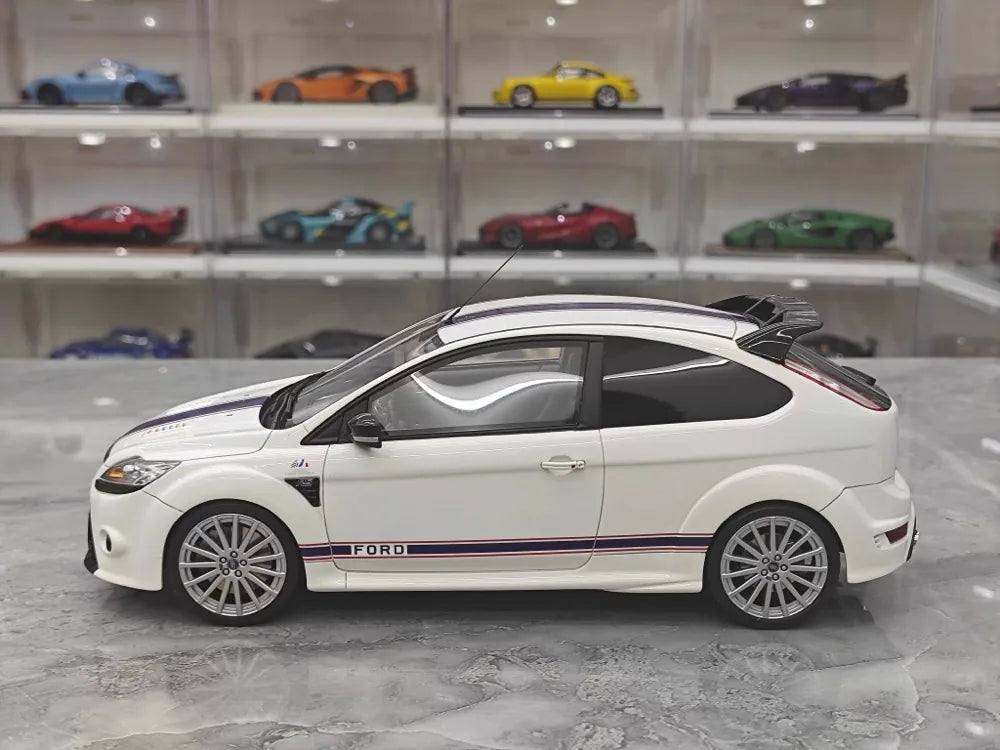 [OTTO] 1:18 Ford 2009 Focus MK2 RS White Model Car Resin