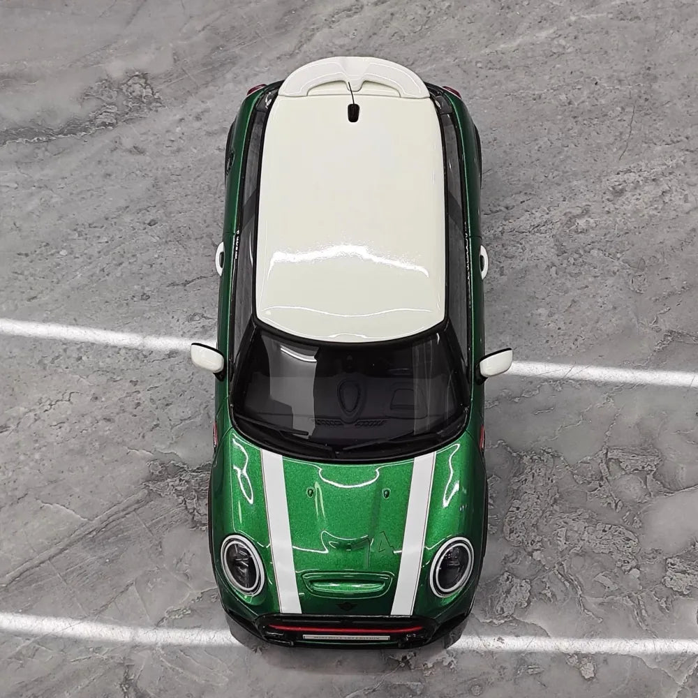 [OTTO] 1:18 MINI 2019 Cooper F56 JCW 60 Years edizione resina
