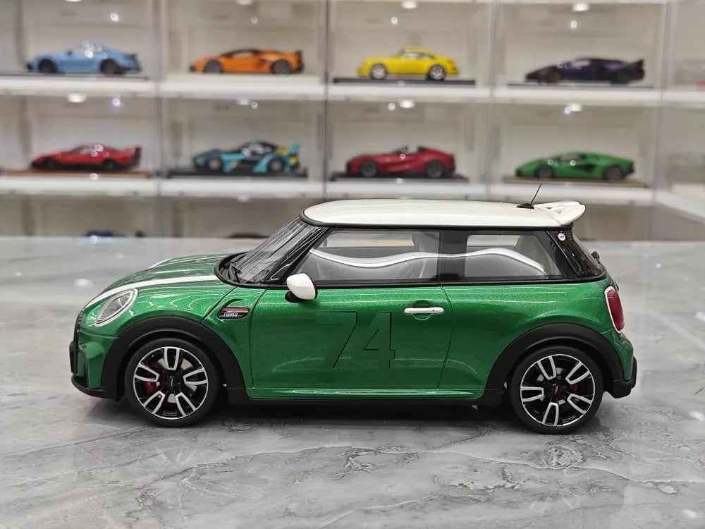 [OTTO] 1:18 MINI 2019 Cooper F56 JCW 60 Years edizione resina