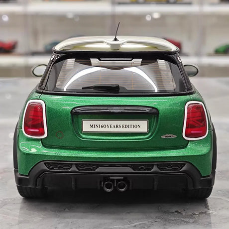 [OTTO] 1:18 MINI 2019 Cooper F56 JCW 60 Years Edition Resin