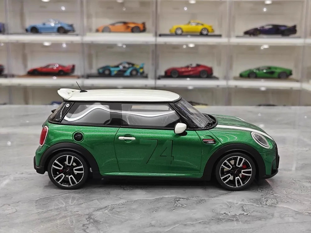 [OTTO] 1:18 MINI 2019 Cooper F56 JCW 60 Years edizione resina