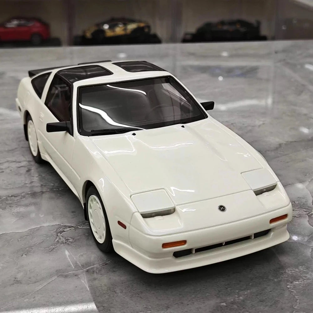 [OTTO] 1:18 Nissan 1984 300ZX Turbo Z31 White Model Car Resin