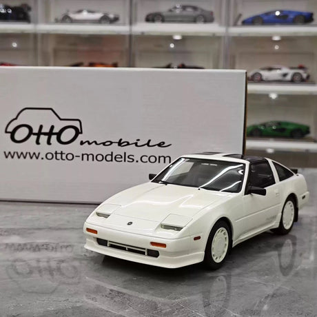[OTTO] 1:18 Nissan 1984 300ZX Turbo Z31 wit modelauto Hars