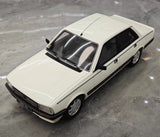 [OTTO] 1:18 Peugeot 1989 505 V6 White Model Car Resin