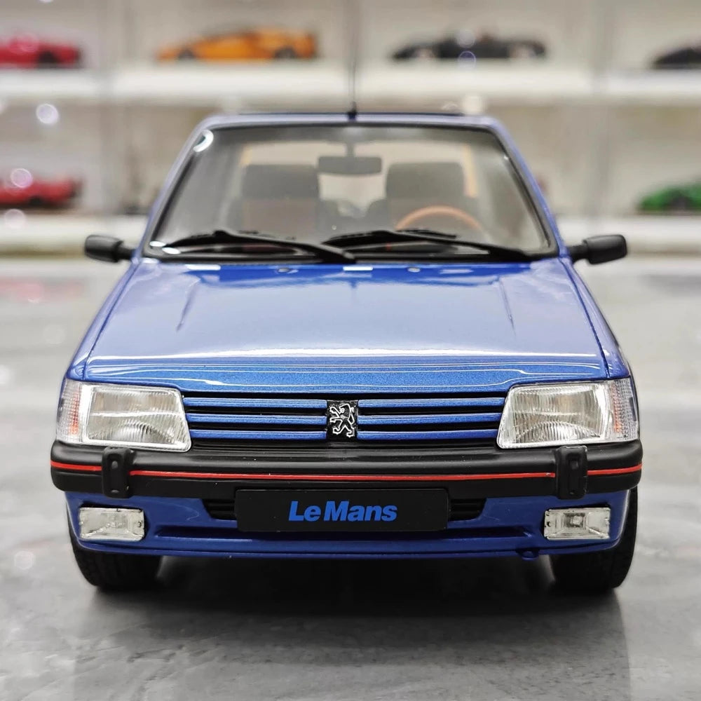 [OTTO] 1:18 Peugeot 1991 205 1.9 GTI Blue Model Car Resin