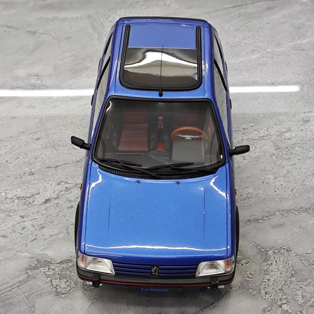 [OTTO] 1:18 Peugeot 1991 205 1.9 GTI bleu voiture miniature Resin