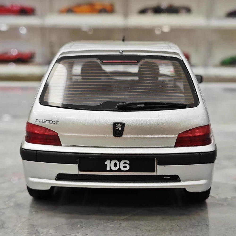 [OTTO] 1:18 Peugeot 1995 106 Silver Model Car Resin