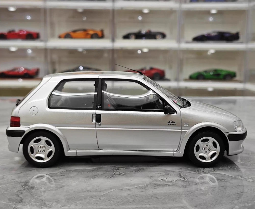 [OTTO] 1:18 Peugeot 1995 106 Silver Model Car Resin