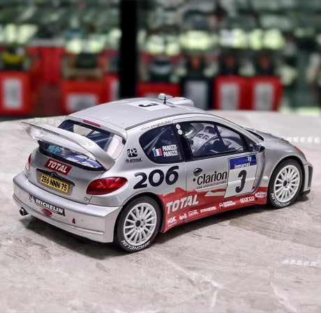 [OTTO] 1:18 Peugeot 2002 206 WRC Panizzi #3 Model Car Resin / Closed Body