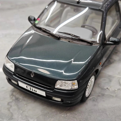 [OTTO] 1:18 Renault 1991 Clio Baccara Blue Model Car Resin