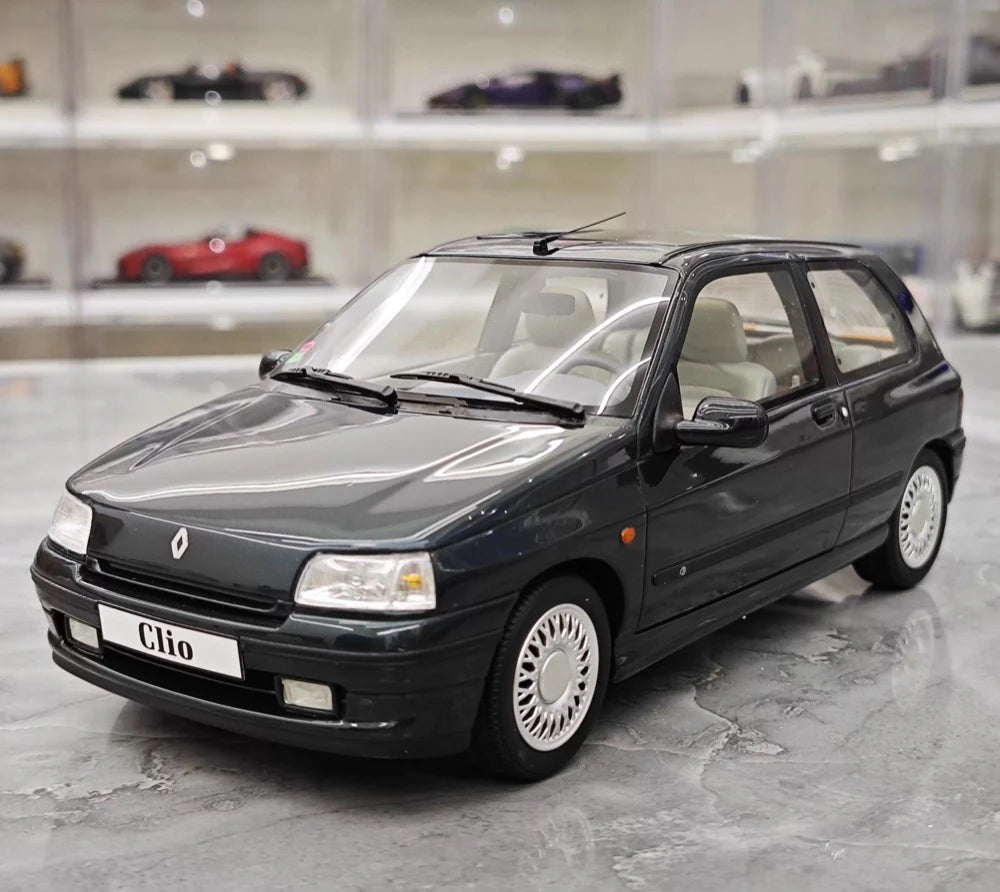 [OTTO] 1:18 Renault 1991 Clio Baccara blu modellino di auto resina