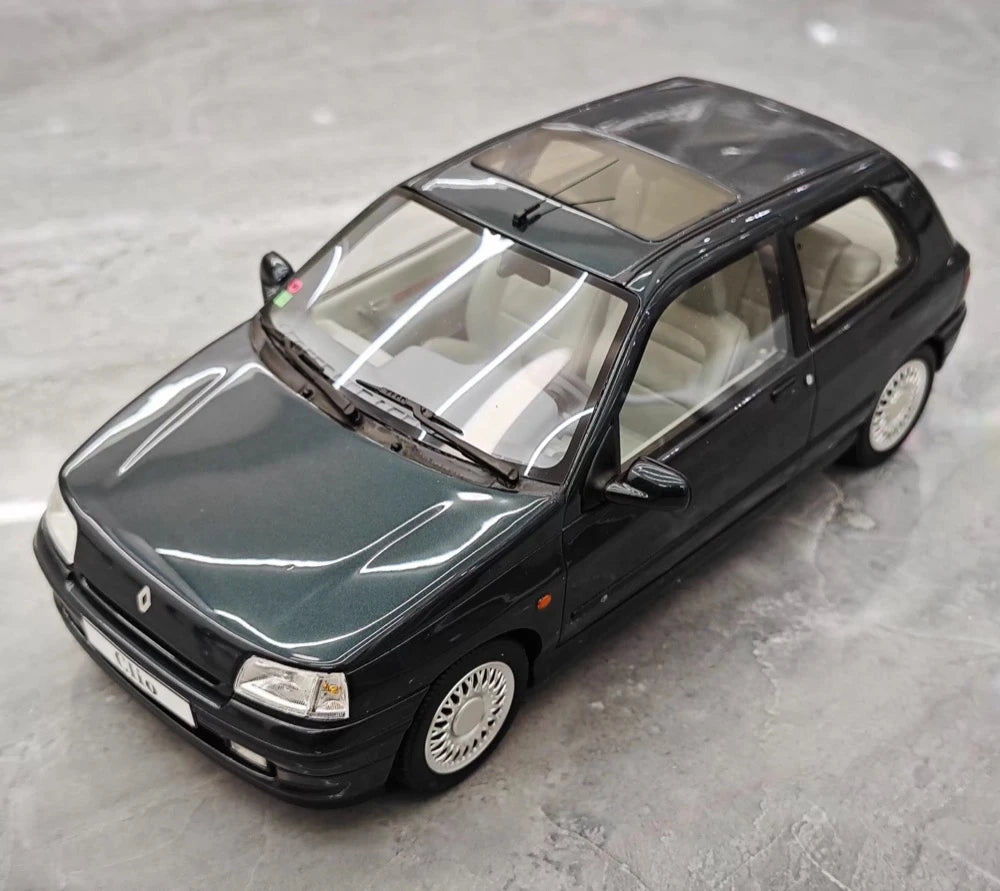 [OTTO] 1:18 Renault 1991 Clio Baccara blu modellino di auto resina