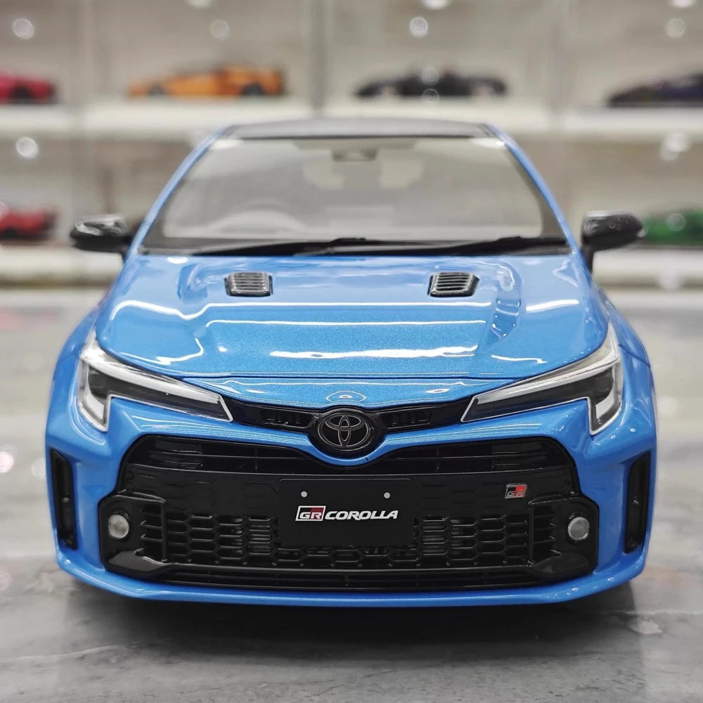 [OTTO] 1:18 Toyota 2023 GR Corolla Blue Model Car Resin