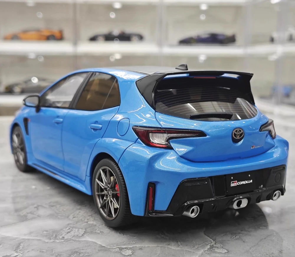 [OTTO] 1:18 Toyota 2023 GR Corolla Blue Model Car Resin