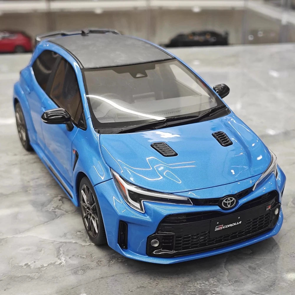 [OTTO] 1:18 Toyota 2023 GR Corolla Blue Model Car Resin