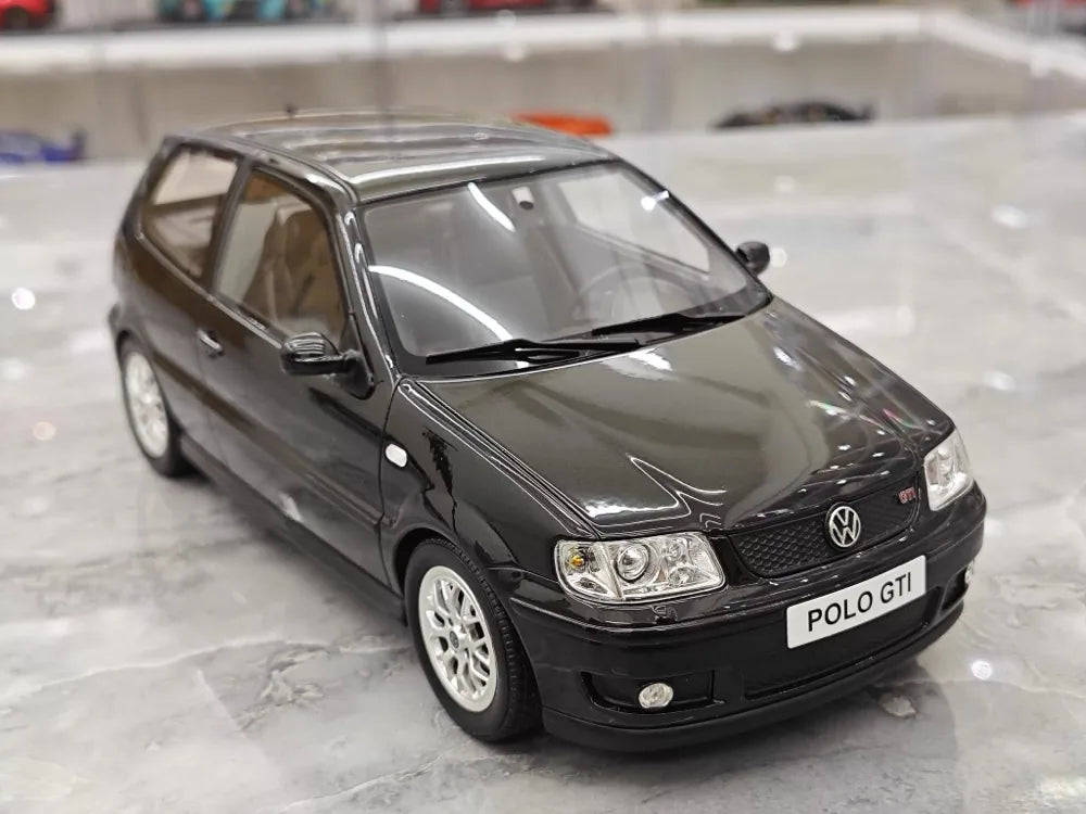 [OTTO] 1:18 Volkswagen 2001 Polo GTI Black Model Car Resin