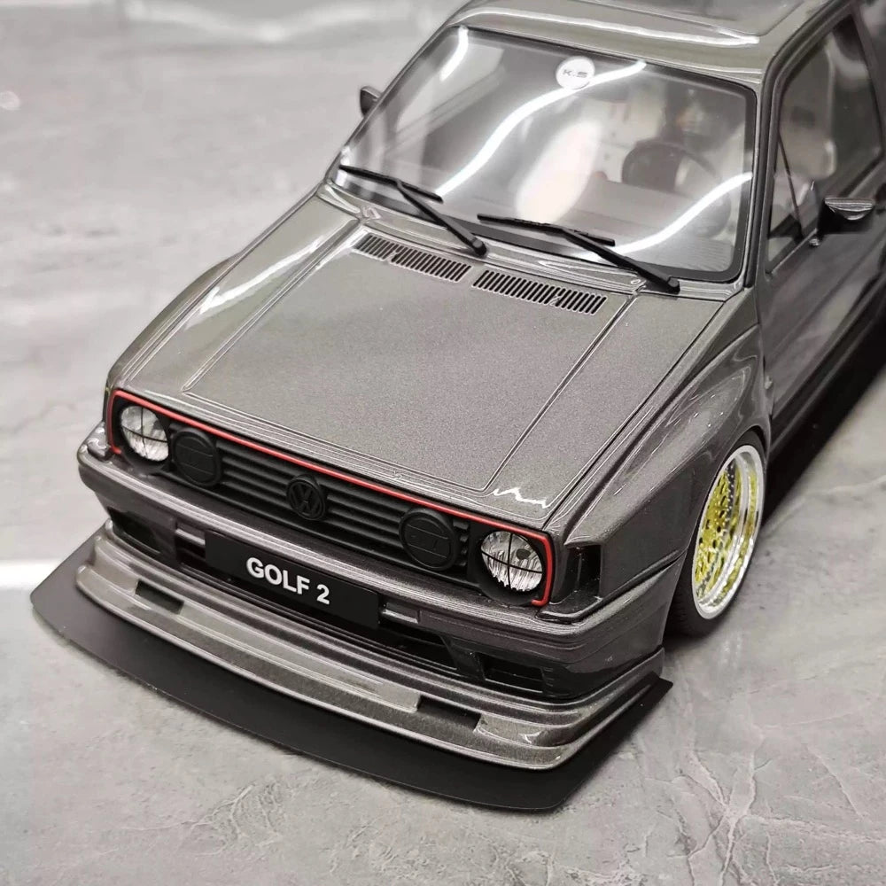 [OTTO] 1:18 Volkswagen 2020 Golf MKII GTI Khyzyl Saleem modelauto Hars