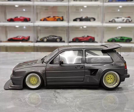 [OTTO] 1:18 Volkswagen 2020 Golf MKII GTI Khyzyl Saleem modelauto Hars