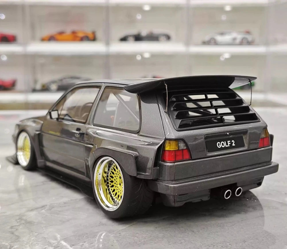[OTTO] 1:18 Volkswagen 2020 Golf MKII GTI Khyzyl Saleem Model Car Resin