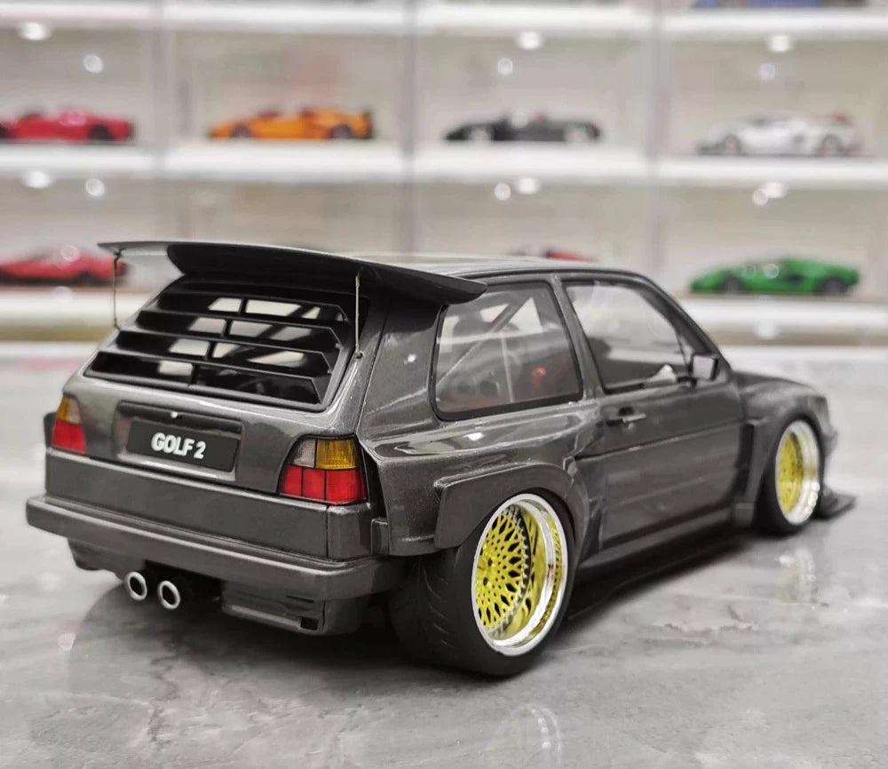 [OTTO] 1:18 Volkswagen 2020 Golf MKII GTI Khyzyl Saleem Model Car Resin