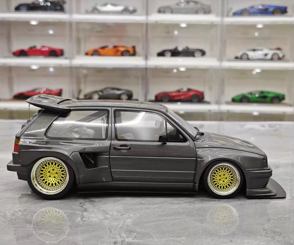 [OTTO] 1:18 Volkswagen 2020 Golf MKII GTI Khyzyl Saleem Model Car Resin