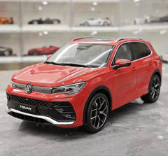 [OTTO] 1:18 Volkswagen 2025 Tiguan eTSI Red Model Car Resin