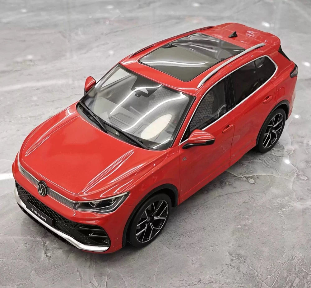 [OTTO] 1:18 Volkswagen 2025 Tiguan eTSI Red Model Car Resin