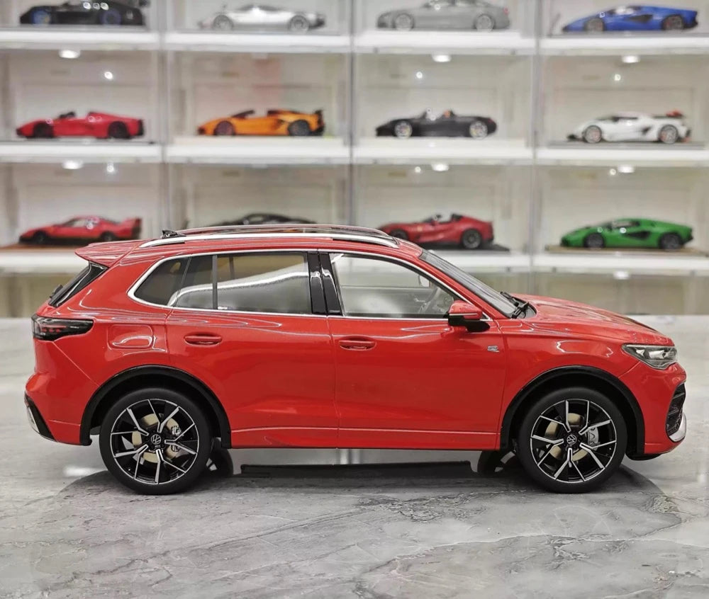 [OTTO] 1:18 Volkswagen 2025 Tiguan eTSI Red Model Car Resin