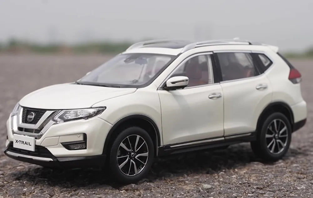 [Paudi] 1:18 Nissan 2018 X-Trail White Model Car Die-Cast