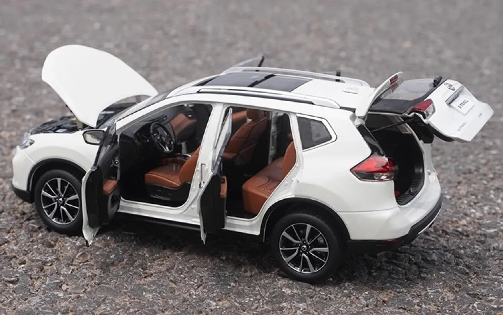[Paudi] 1:18 Nissan 2018 X-Trail White Model Car Die-Cast