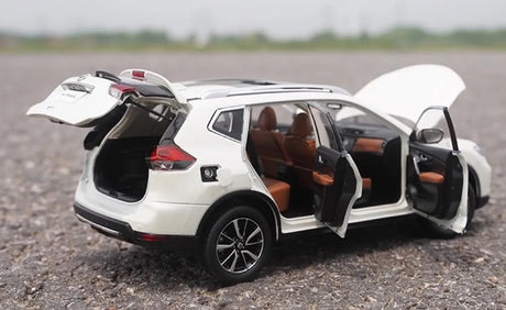 [Paudi] 1:18 Nissan 2018 X-Trail White Model Car Die-Cast