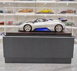 [Peako] 1:18 Pagani 2005 Zonda F Silver Model Car Resin