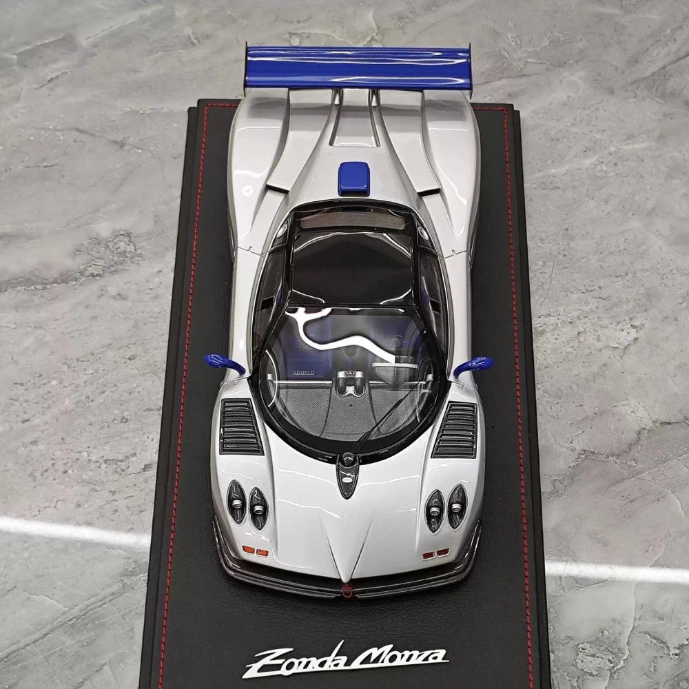 [Peako] 1:18 Pagani 2005 Zonda F Silver Model Car Resin