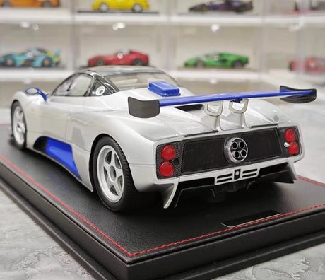 [Peako] 1:18 Pagani 2005 Zonda F Silver Model Car Resin