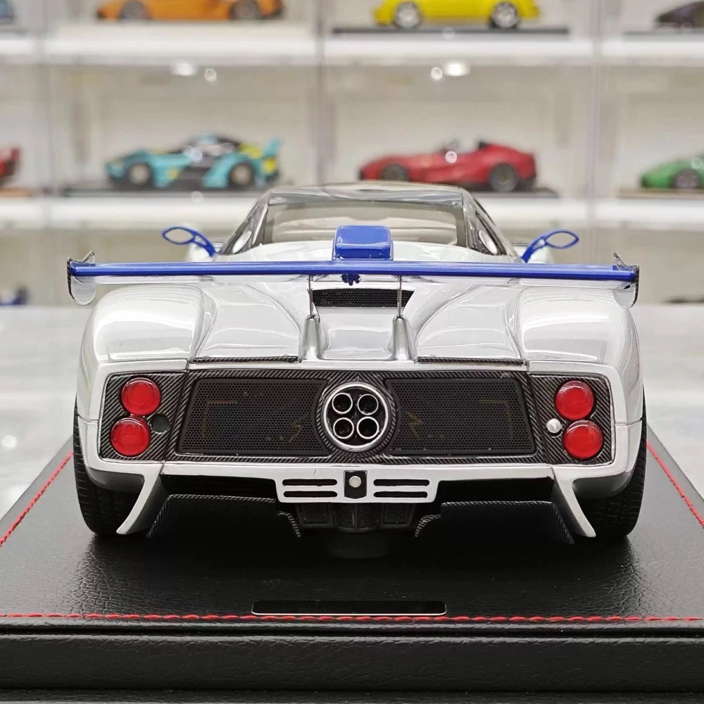[Peako] 1:18 Pagani 2005 Zonda F Silver Model Car Resin