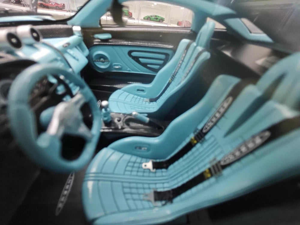 [Peako] 1:18 Pagani 2018 Zonda RSJX Model Car Resin