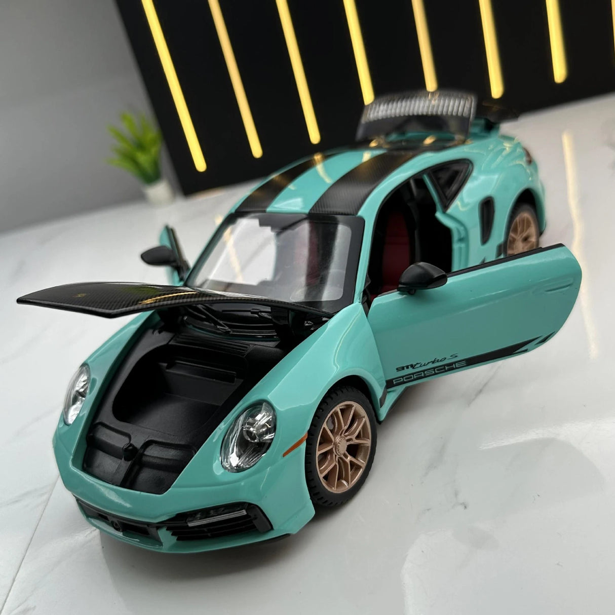 Porsche 2021 911 Turbo S Tiffany blauw 1:24 – diecast displaymodel