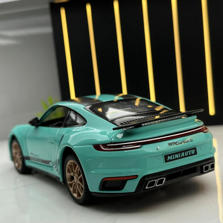 Porsche 2021 911 Turbo S Tiffany blauw 1:24 – diecast displaymodel